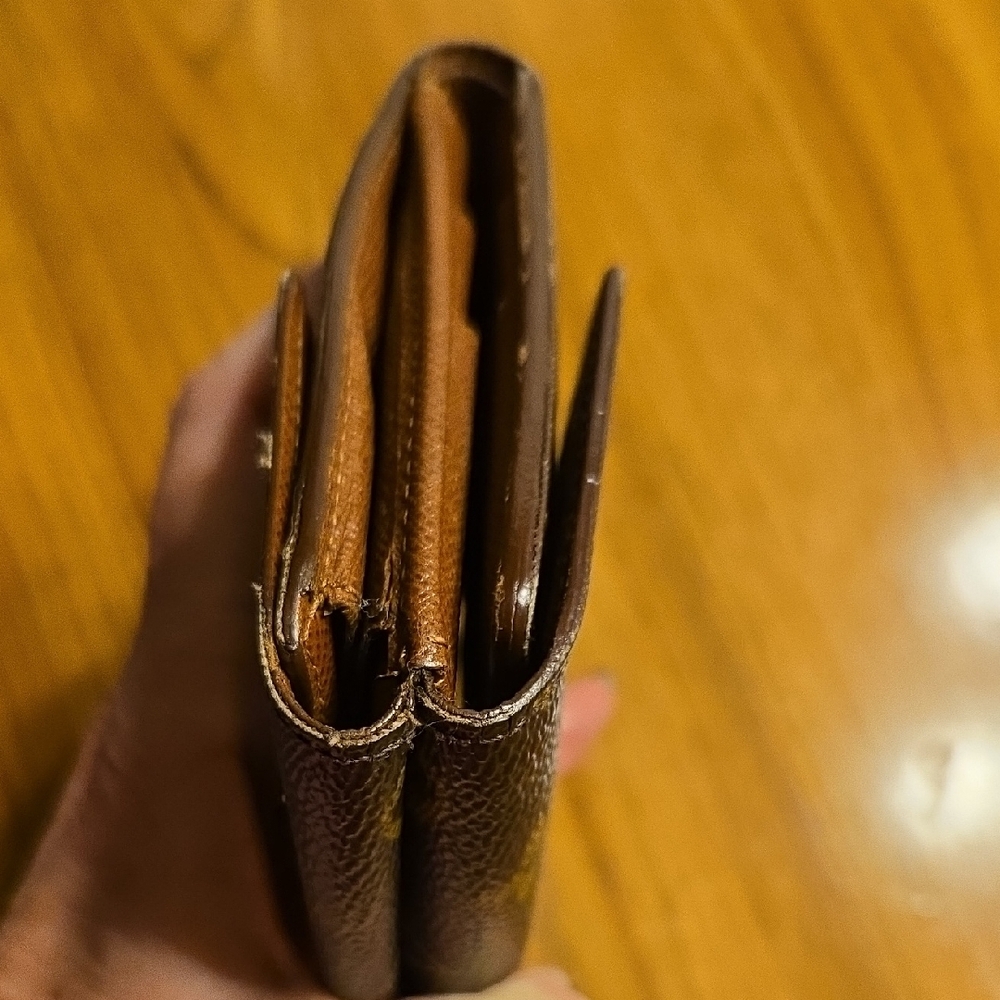 Louis Vuitton Portefeiulle Elise Monogram Bifold Wallet - Picture 5 of 13